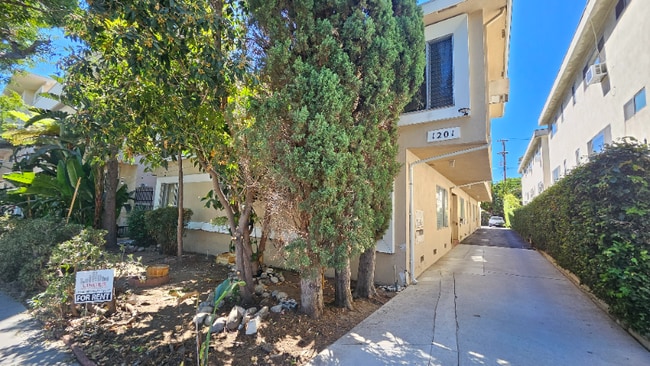 Photo - 1201 N Ogden Dr Unit 8