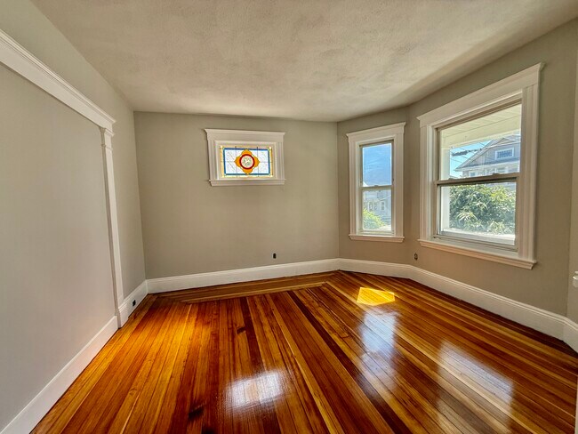 Photo - 112 College Ave Unidad U1