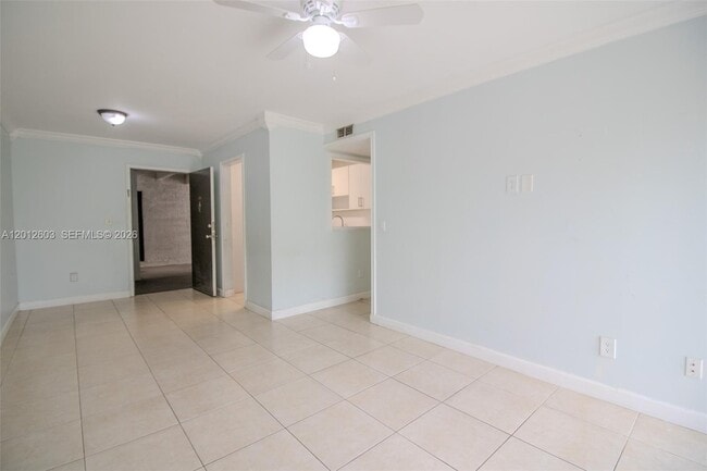 Building Photo - 10365 N Kendall Dr Unit D1