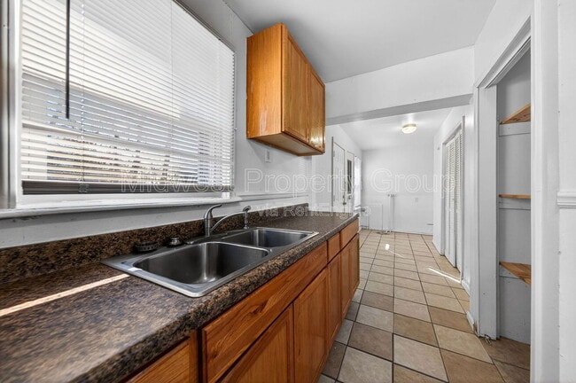 Photo - 334 Mueller Ave