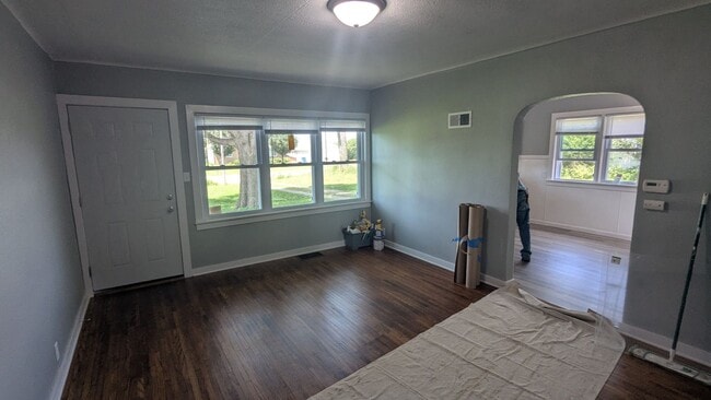 Photo - Updated acreage 3 bedroom, 1 bath in Waterloo