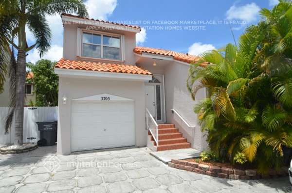 Building Photo - 3705 Valais Dr