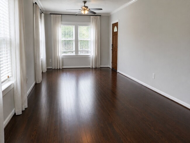 Photo - 4109 De George St
