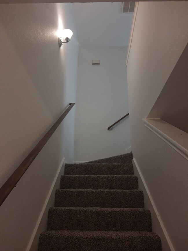 Photo - Converse, TX! 3 Bedroom 2.5 Bath Townhome