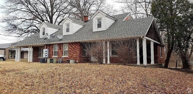 Building Photo - 1310 Caseyville Ave Rental