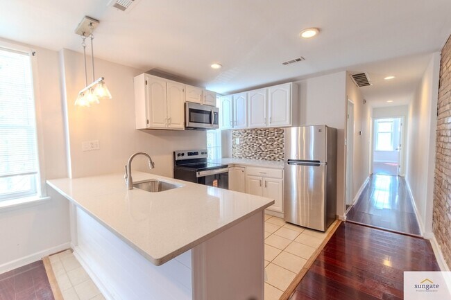 Photo - 2608 E Fayette St Unit 2