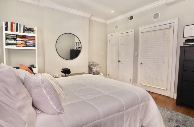 Photo - 805 Willow Ave Unit 2L