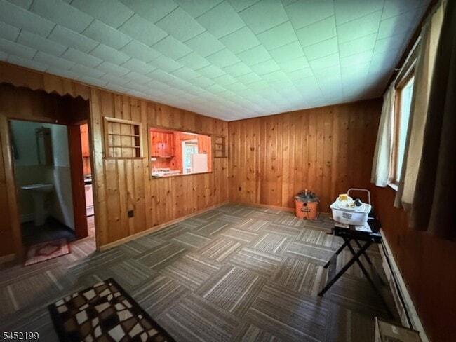 103 Edgewood Ln