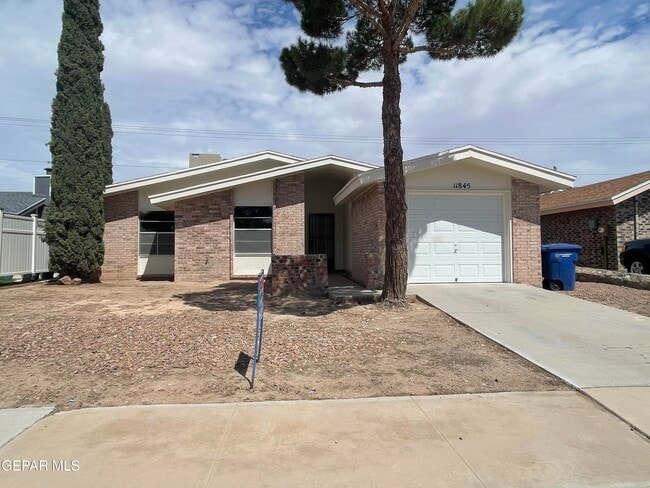 Building Photo - 11845 Dick Mayers Dr Rental