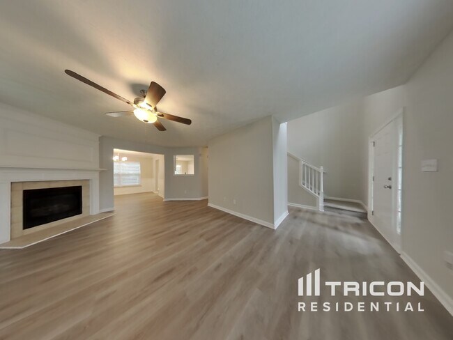 Photo - 5534 Somervale Ct