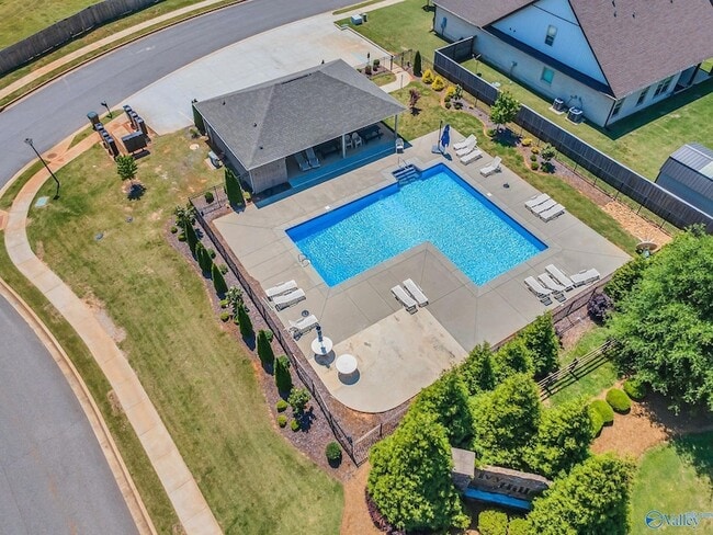 Photo - 147 Ivy Vine Dr