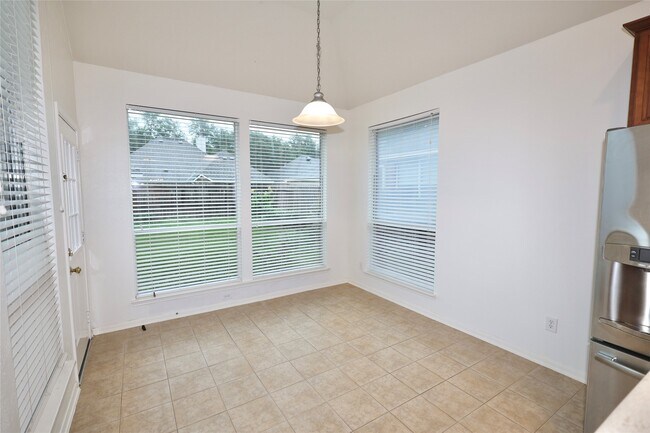Photo - 4106 Hidden Fort Ln
