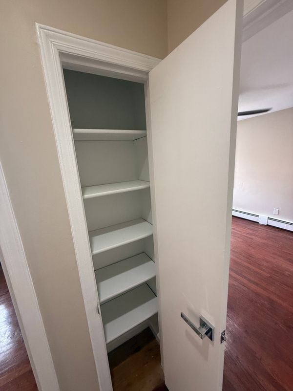 51 Manor Rd