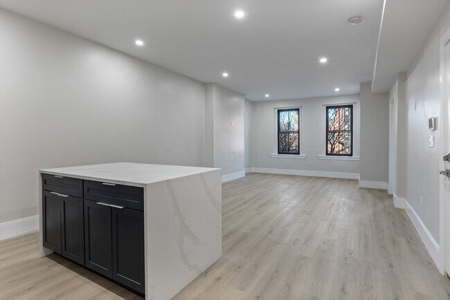 Photo - 278 A Shawmut Ave Apartment Unit 3