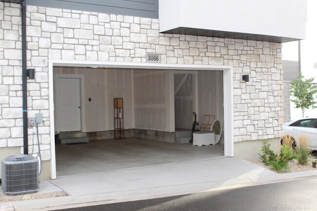 Photo - 3066 N Indigo Lp