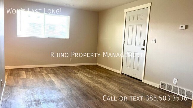 Photo - 4664 S Arlington Park Dr Unit 2