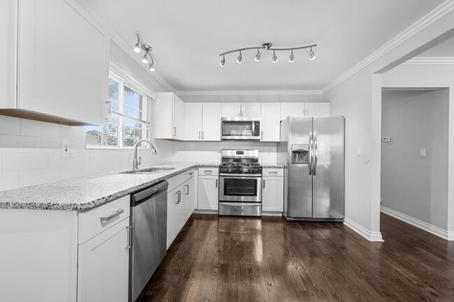 Photo - 1530 E Madge Ave