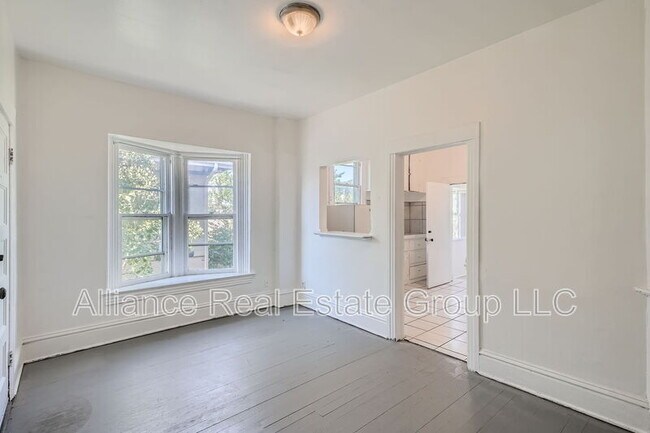 Photo - 41 W Byers Pl Unit #1