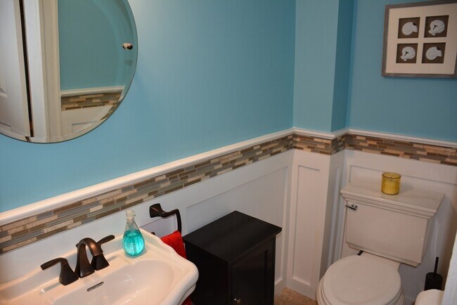 Photo - 33 Dwight St Unidad 3