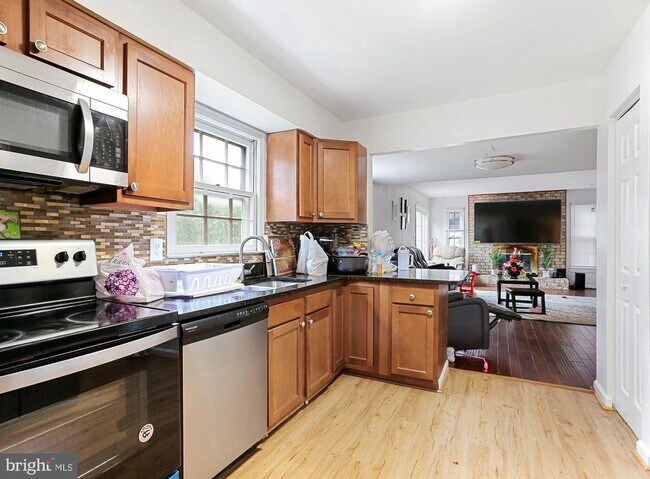 Photo - 13802 Poplar Tree Rd