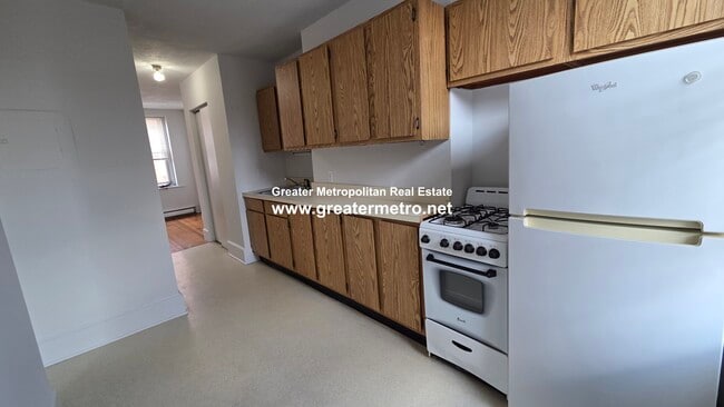 Photo - 207 Salem St Unidad 4