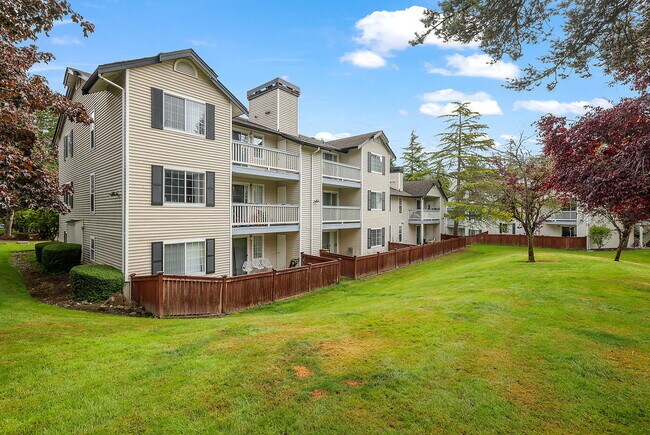 Photo - The Trails of Redmond