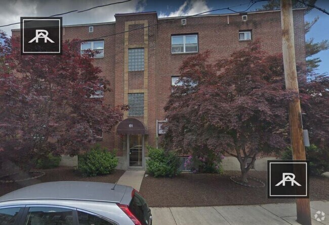 Building Photo - 2 bedroom in Brighton MA 02135 Unit 1 Rental
