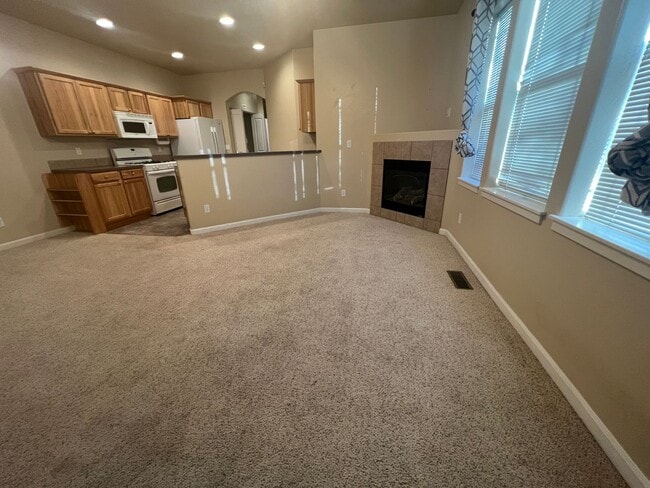 Photo - 2301 NE Mary Rose Pl Unit #2
