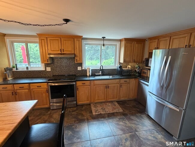 Photo - 79 Brook St