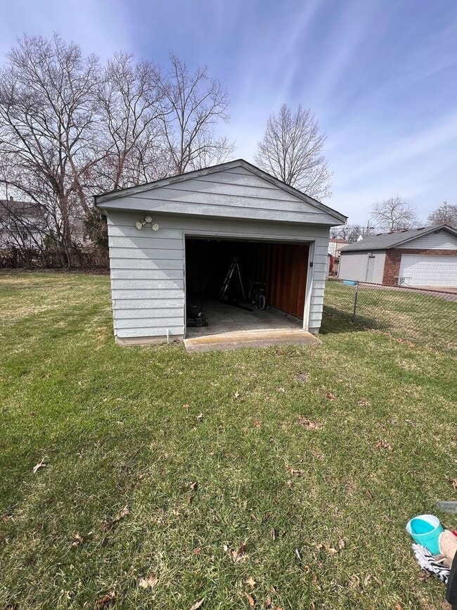 Photo - 3914 Brookside Blvd