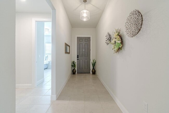 Photo - 144 Trotting Bear Ln