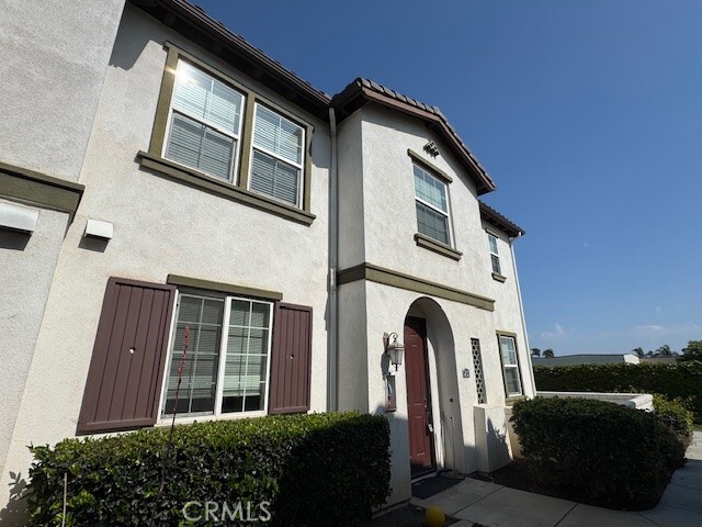 Photo - 2750 E Oak Hill Dr Townhome