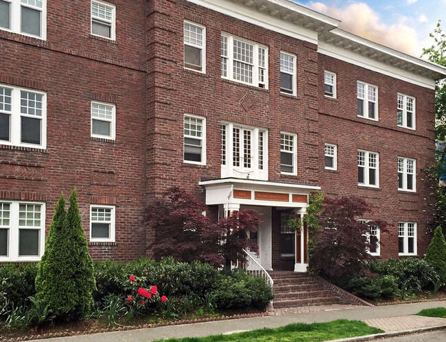 Classic Capitol Hill brick - 1415 E Republican St Unit 204