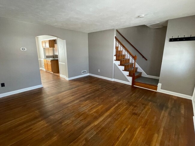 Photo - 3-Bedroom, 2-Bathroom Eastwood Rental