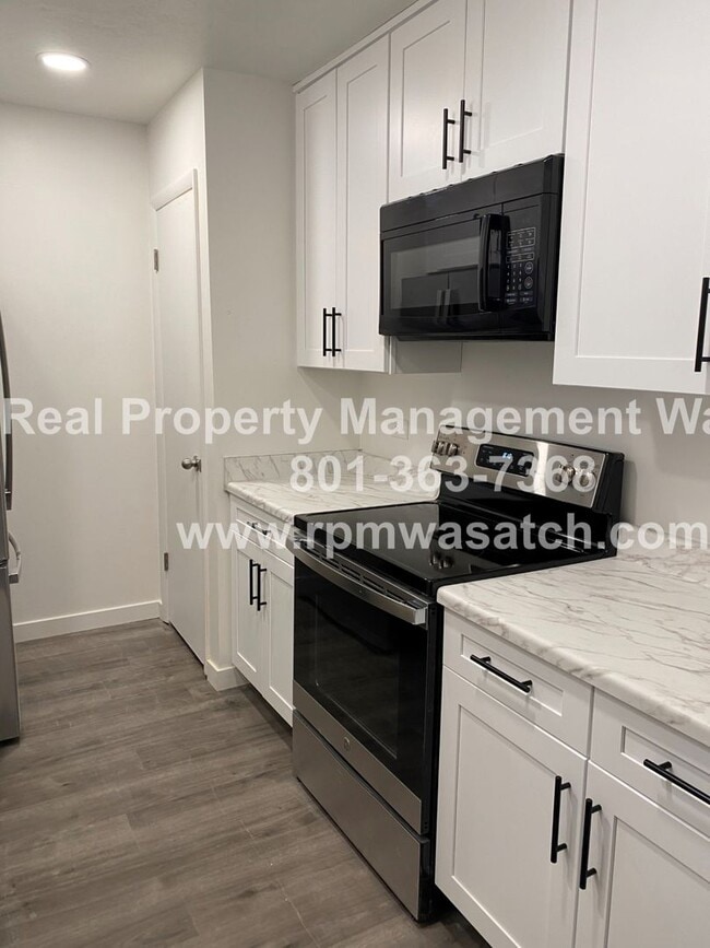 Photo - Check out this Beautiful 4 bedroom 2 Bathroom Home in West Valley Ut!!