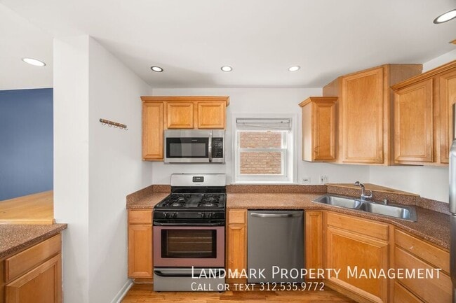 Photo - 6155 W School St