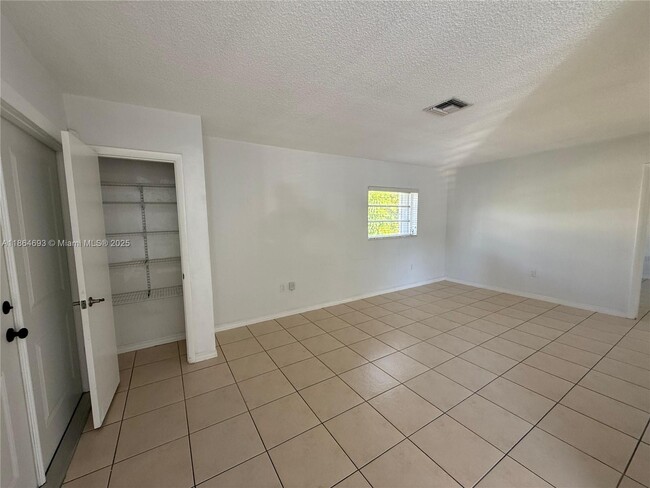 Photo - 3277 SW 23rd Terrace Unit 3277