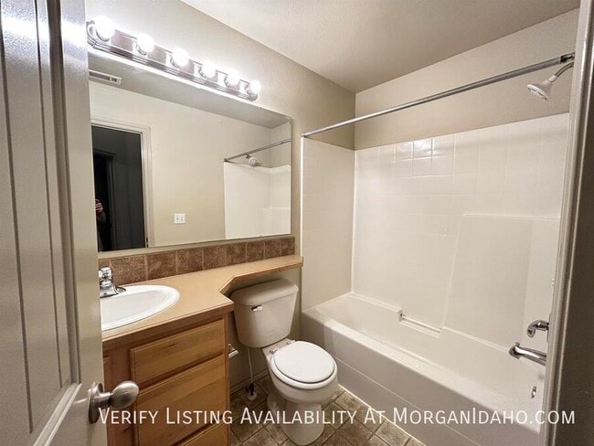 Photo - 11136 W Wild Iris St