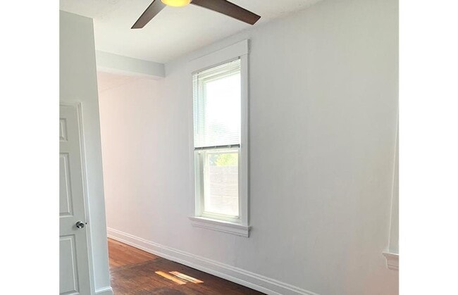 Photo - 4125 Apple St