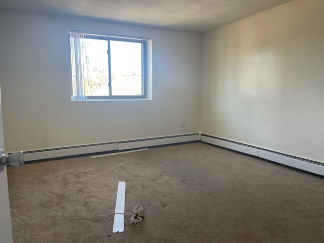 Photo - No Fee Massive 2 bed with New floors, kitc...