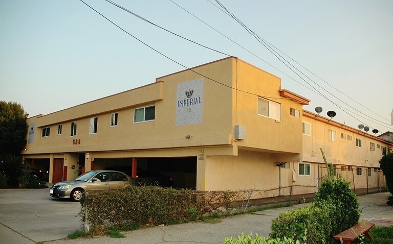Windsor Apartments - Windsor Apartments