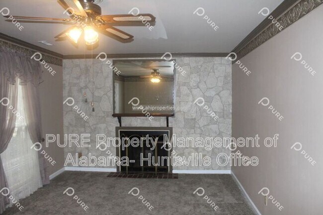 Photo - 2817 Wynterhall Rd SE