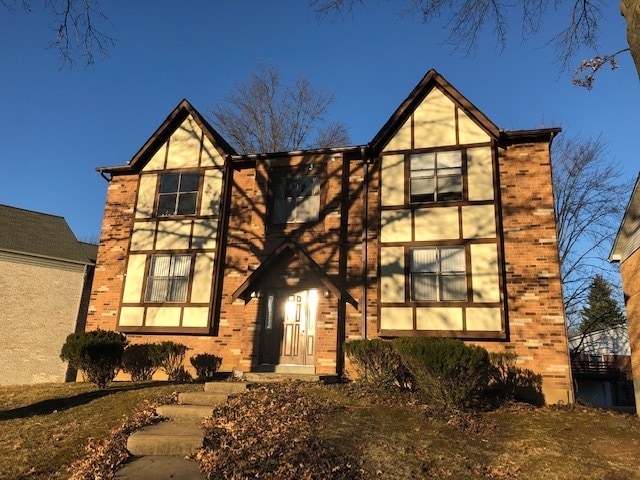 Building Photo - 10139 Puttington Dr Unit B Rental