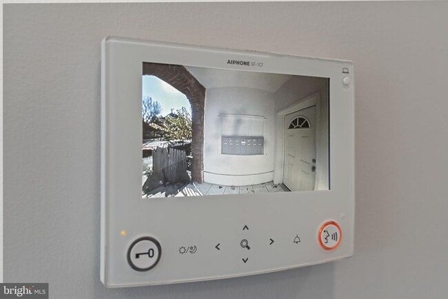 Photo - 5237 Chester Ave Unit 3