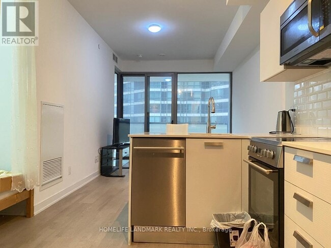 Photo - 57 St Joseph St Unité 901