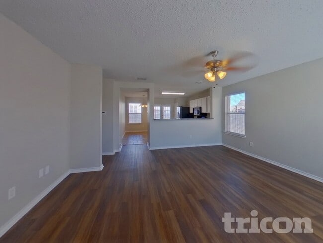 Photo - 4604 Palm Ridge Dr