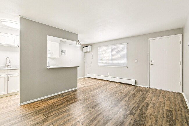 1445 N Detroit St Denver CO 80206 USA-004-008-4-MLS_Size - 1445 Detroit