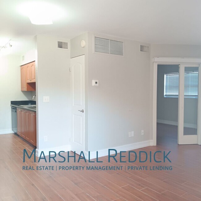 5327 Summerlin Rd
