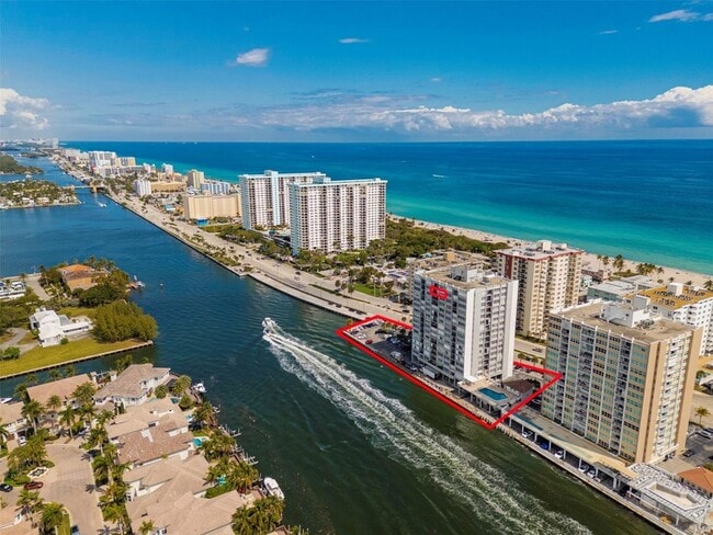 Building Photo - 1400 S Ocean Dr Unit 1605 Rental