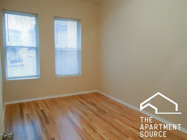 Photo - 2523 N Lincoln Ave Unidad C2